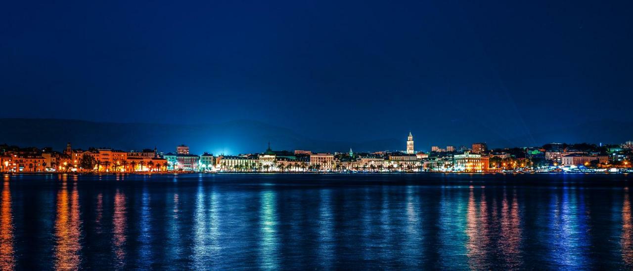Eva Split Sunset City View Teracce Exterior foto