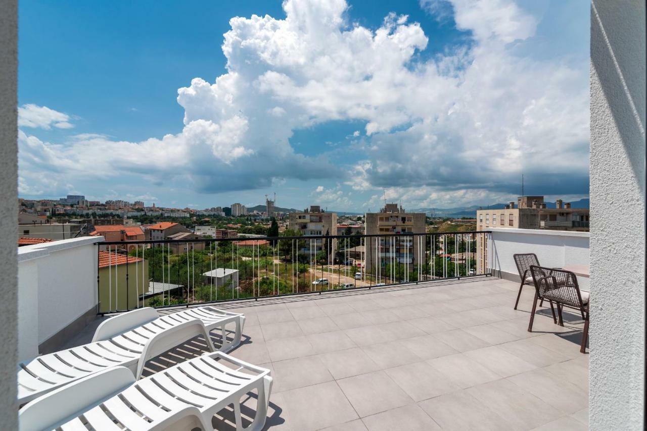 Eva Split Sunset City View Teracce Exterior foto