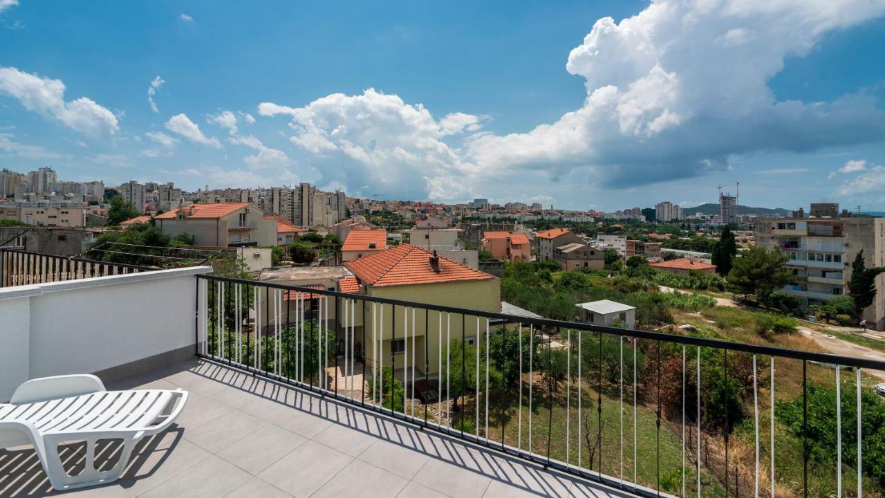 Eva Split Sunset City View Teracce Exterior foto